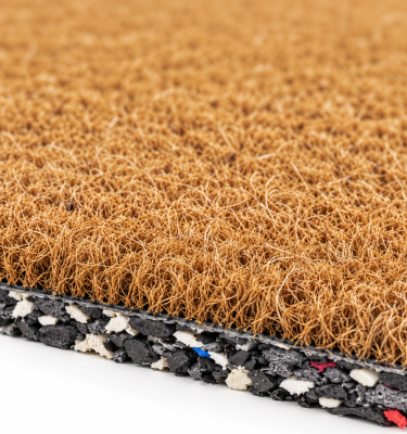 Cocoturf – natuurlijke toplaag voor valdempende sport- en speelvloeren